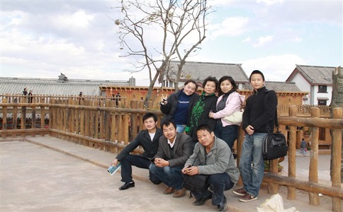 中覽特裝團隊外出合影